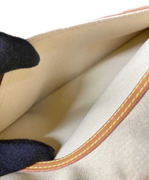 LOUIS VUITTON（ルイ ヴィトン）LOUIS VUITTON (ルイ ヴィトン) ショルダーバッグ ブラウンの古着・服飾アイテム