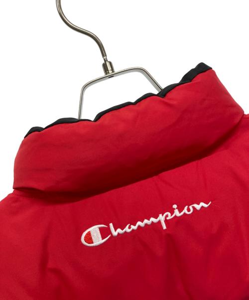 Champion（チャンピオン）Champion (チャンピオン) ダウンジャケット レッド×ブルー サイズ:XLの古着・服飾アイテム