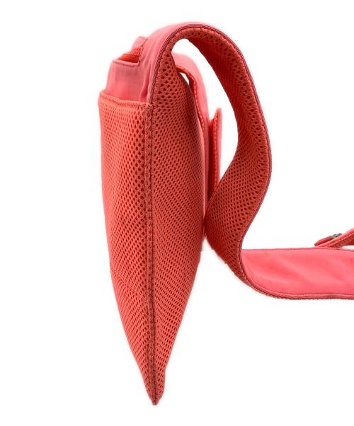 MIU MIU（ミュウミュウ）MIU MIU (ミュウミュウ) ナイロンバッグ ピンクの古着・服飾アイテム