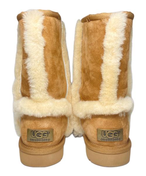UGG（アグ）UGG (アグ) ムートンブーツ ブラウン×ベージュ サイズ:23cmの古着・服飾アイテム