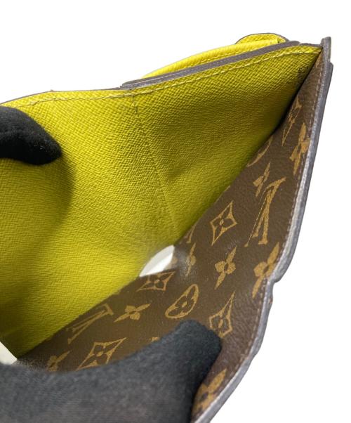 LOUIS VUITTON（ルイ ヴィトン）LOUIS VUITTON (ルイ ヴィトン) 3つ折り財布 ピスタッシュ×ブラウンの古着・服飾アイテム