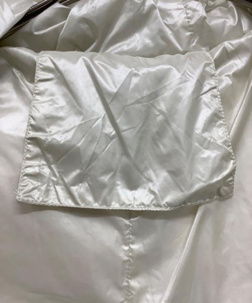 sacai（サカイ）sacai (サカイ) ダウンジャケット ホワイト サイズ:4の古着・服飾アイテム