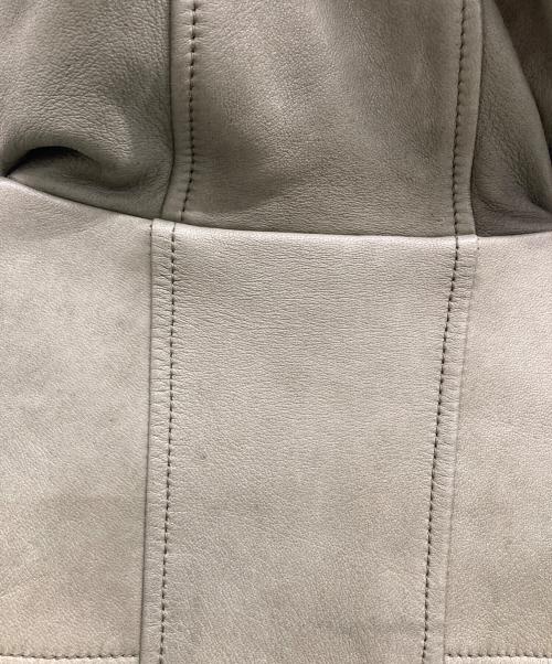 HUNTING WORLD（ハンティングワールド）HUNTING WORLD (ハンティングワールド) ラムレザーダッフルジャケット カーキ サイズ:SIZE 50の古着・服飾アイテム