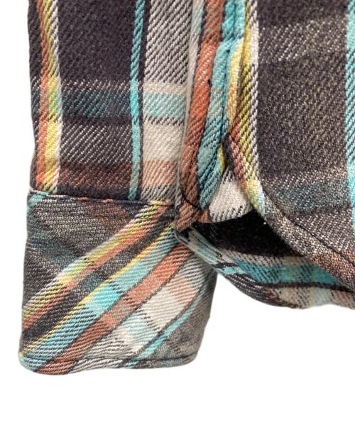 TMT（ティーエムティー）TMT (ティーエムティー) 長袖シャツ マルチカラー サイズ:XLの古着・服飾アイテム