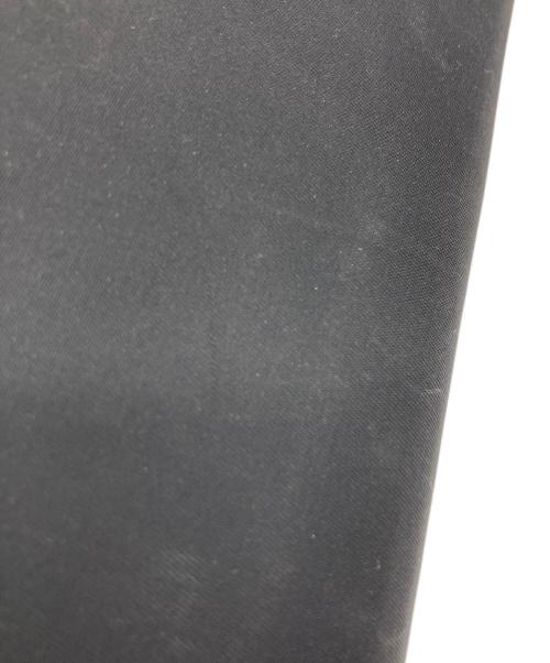 PRADA（プラダ）PRADA (プラダ) ラウンドファスナー財布 ブラックの古着・服飾アイテム