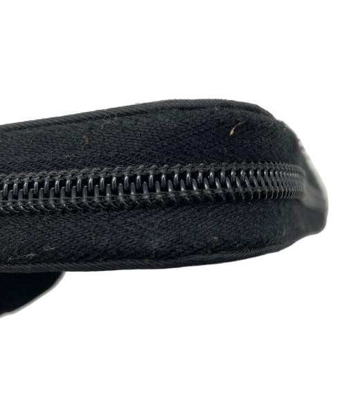 PRADA（プラダ）PRADA (プラダ) ラウンドファスナー財布 ブラックの古着・服飾アイテム