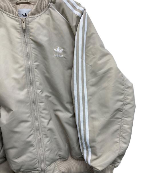 adidas Originals（アディダスオリジナル）adidas originals (アディダスオリジナル) MA-1ジャケット ベージュ サイズ:3XLの古着・服飾アイテム