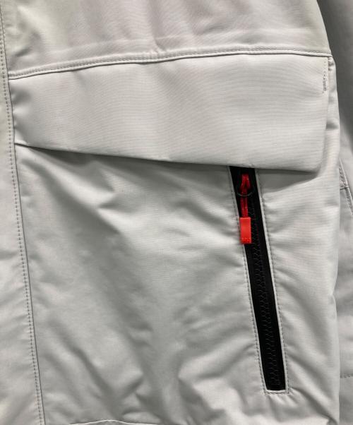 HELLY HANSEN（ヘリーハンセン）HELLY HANSEN (ヘリーハンセン) スノーボードウェア(ジャケット) ライトグレー サイズ:Sの古着・服飾アイテム