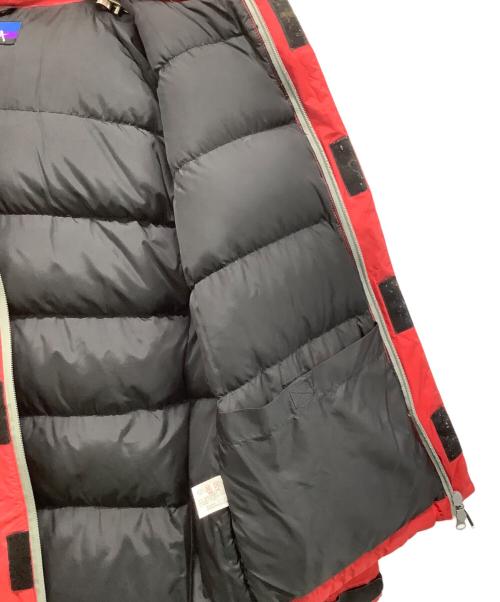 NANGA（ナンガ）NANGA (ナンガ) オーロラダウンジャケット レッド サイズ:Sの古着・服飾アイテム