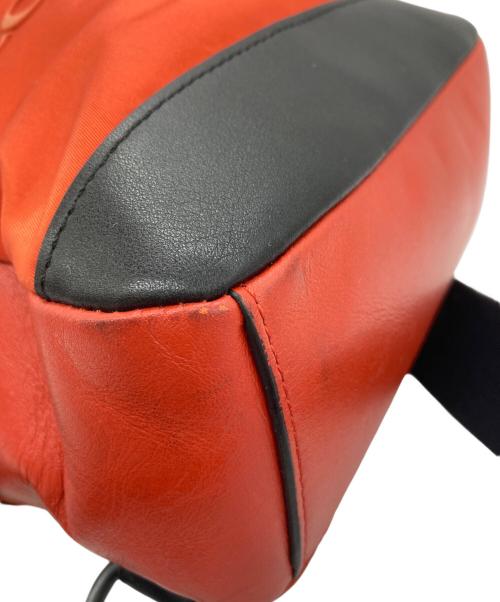 COACH（コーチ）COACH (コーチ) ボディーバッグ レッドの古着・服飾アイテム