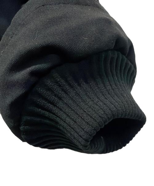 CarHartt（カーハート）CarHartt (カーハート) LOOSE FIT WASHED DUCK INSULATED ACTIVE JACKET ブラック サイズ:SIZE XLの古着・服飾アイテム