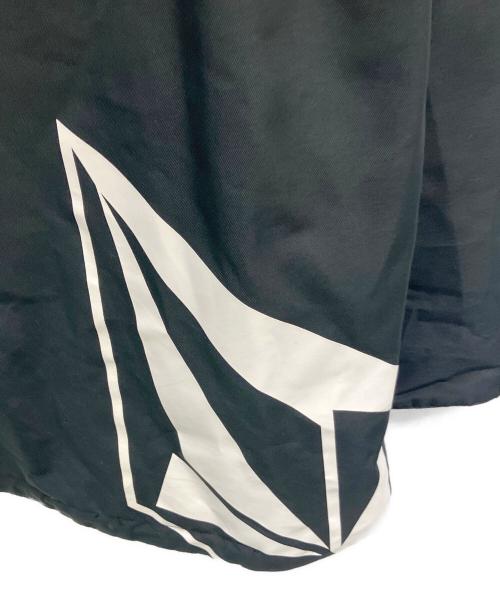 VOLCOM（ボルコム）VOLCOM (ボルコム) スノージャケット ブラック サイズ:SIZE Lの古着・服飾アイテム
