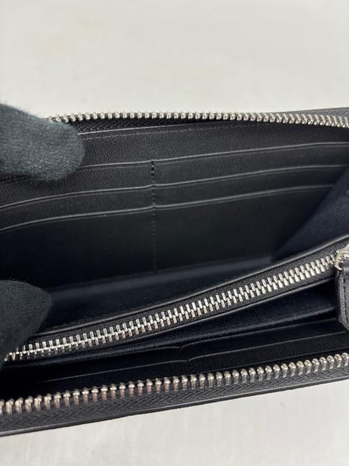 Vivienne Westwood（ヴィヴィアンウエストウッド）Vivienne Westwood (ヴィヴィアンウエストウッド) 長財布 ブラックの古着・服飾アイテム