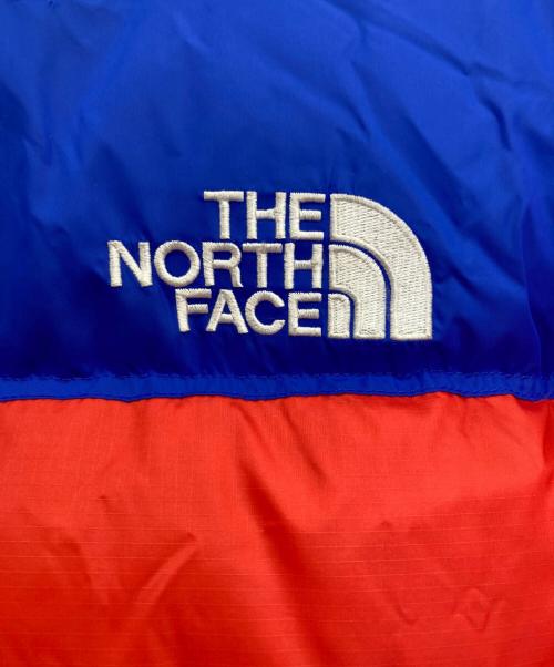 THE NORTH FACE（ザ ノース フェイス）THE NORTH FACE (ザ ノース フェイス) ダウンジャケット ブルー×レッド サイズ:Mの古着・服飾アイテム