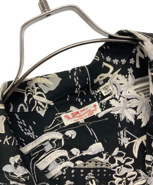 Sun Surf（サンサーフ）Sun Surf (サンサーフ) アロハシャツ ブラック×ホワイト サイズ:Lの古着・服飾アイテム