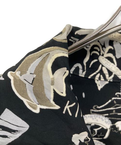 Sun Surf（サンサーフ）Sun Surf (サンサーフ) アロハシャツ ブラック×ホワイト サイズ:Lの古着・服飾アイテム