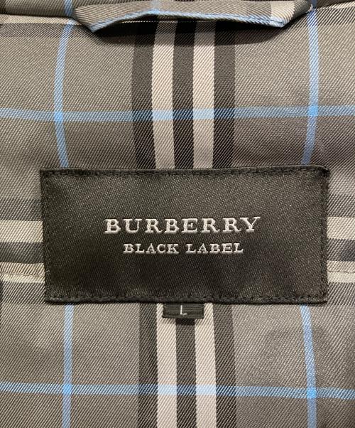BURBERRY BLACK LABEL（バーバリーブラックレーベル）BURBERRY BLACK LABEL (バーバリーブラックレーベル) ダウンジャケット グレー×ブラック サイズ:Lの古着・服飾アイテム