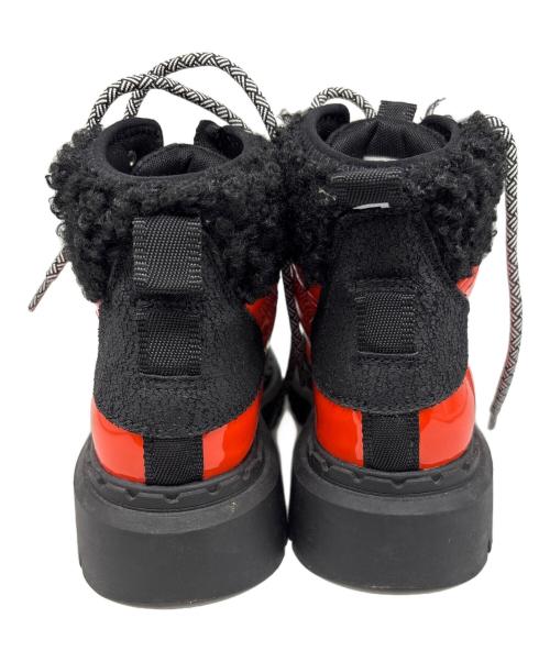 Desigual（デシグアル）Desigual (デシグアル) レースアップシューズ ブラック×オレンジ サイズ:24の古着・服飾アイテム