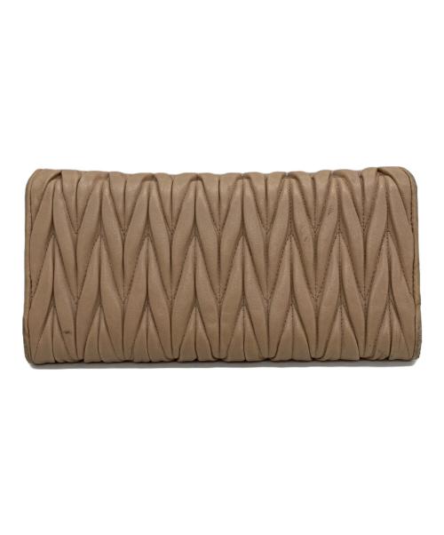 MIU MIU（ミュウミュウ）MIU MIU (ミュウミュウ) 長財布 ピンクの古着・服飾アイテム