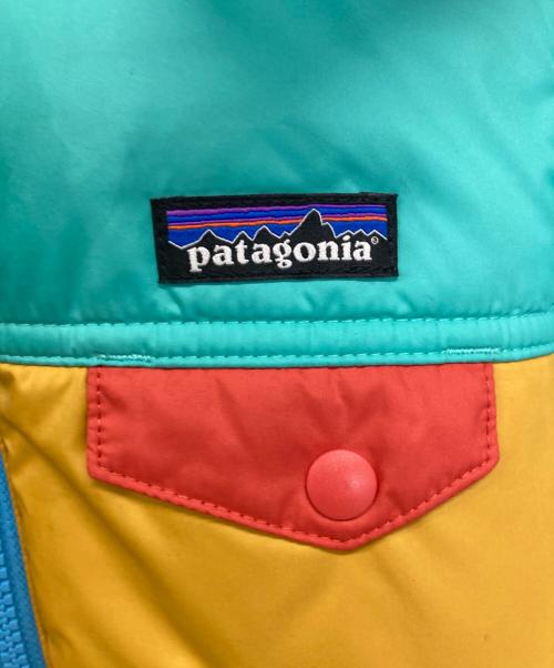 Patagonia（パタゴニア）Patagonia (パタゴニア) ベビー・リバーシブル・トリブルズ・フーディ グリーン×オレンジ サイズ:150㎝の古着・服飾アイテム