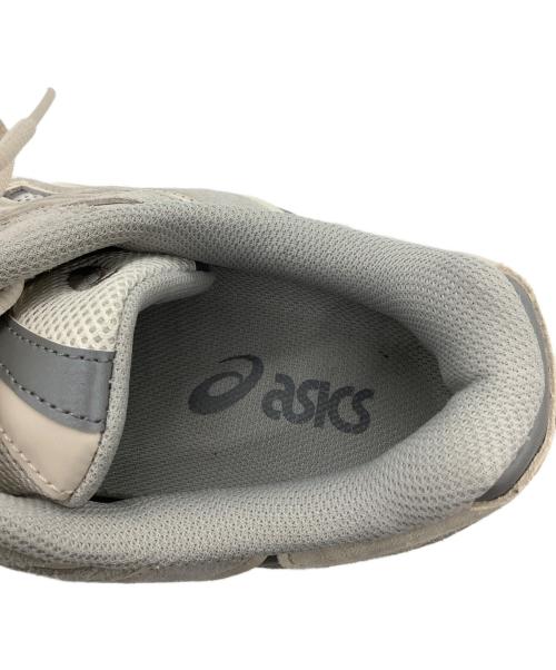 asics（アシックス）asics (アシックス) ローカットスニーカー ホワイト×グレー サイズ:	28.0cmの古着・服飾アイテム
