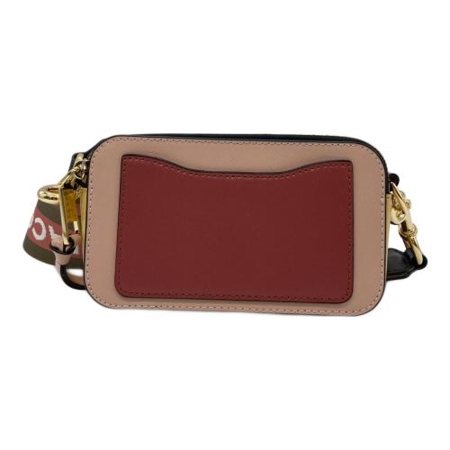 MARC JACOBS（マークジェイコブズ）MARC JACOBS (マークジェイコブズ) THE SNAPSHOT ピンクの古着・服飾アイテム