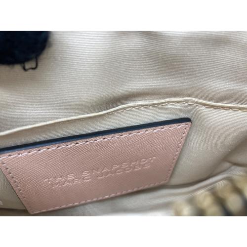 MARC JACOBS（マークジェイコブズ）MARC JACOBS (マークジェイコブズ) THE SNAPSHOT ピンクの古着・服飾アイテム