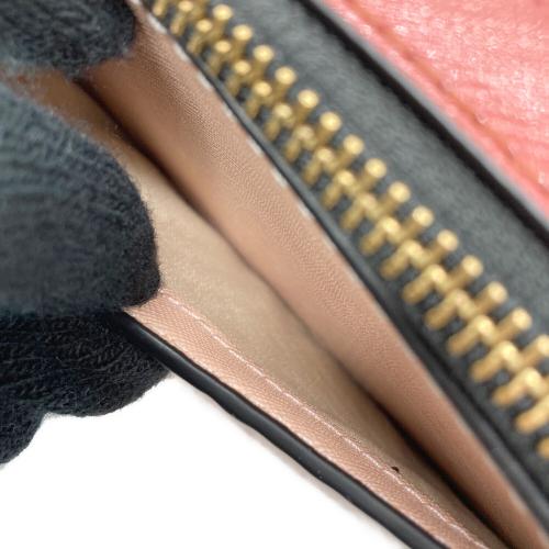 MARC JACOBS（マークジェイコブズ）MARC JACOBS (マークジェイコブズ) THE SNAPSHOT ピンクの古着・服飾アイテム