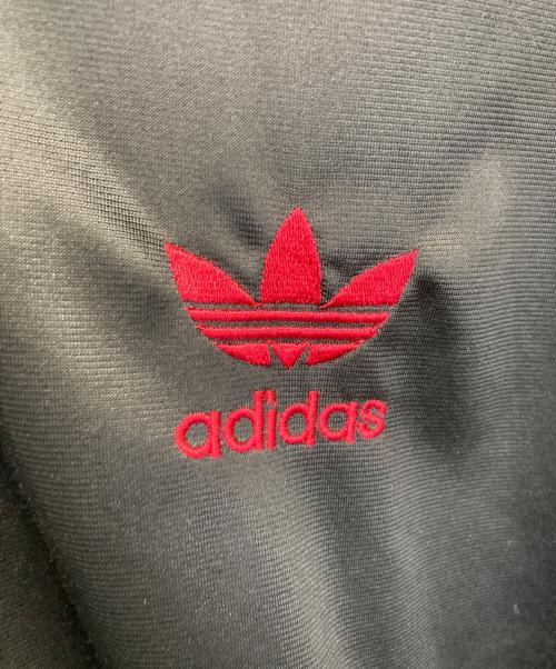 adidas（アディダス）adidas (アディダス) トラックジャケット レッド×ブラック サイズ:100の古着・服飾アイテム