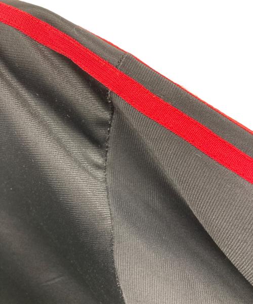 adidas（アディダス）adidas (アディダス) トラックジャケット レッド×ブラック サイズ:100の古着・服飾アイテム