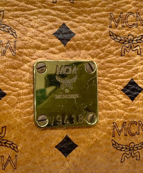 MCM（エムシーエム）MCM (エムシーエム) セカンドバッグ ブラウンの古着・服飾アイテム