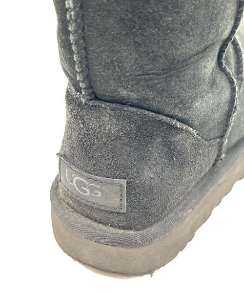 UGG（アグ）UGG (アグ) Classic Short II ブラック サイズ:24cmの古着・服飾アイテム