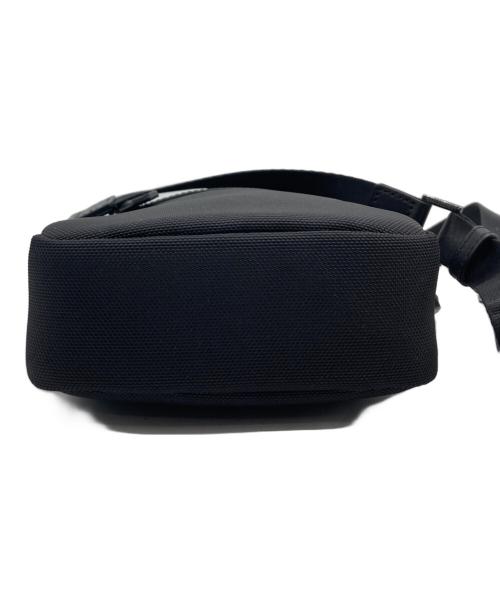 BLACK LABEL CRESTBRIDGE（ブラックレーベル クレストブリッジ）BLACK LABEL CRESTBRIDGE (ブラックレーベル クレストブリッジ) ショルダーバッグ ブラックの古着・服飾アイテム