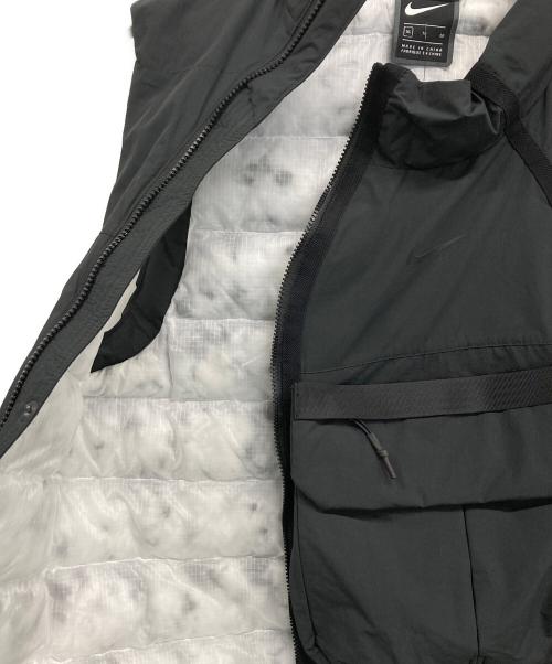 NIKE（ナイキ）NIKE (ナイキ) 中綿ベスト ブラック サイズ:SIZE XL 未使用品の古着・服飾アイテム