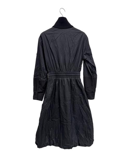 MONCLER（モンクレール）MONCLER (モンクレール) ハーフジップナイロンワンピース ブラック サイズ:SIZE 40の古着・服飾アイテム