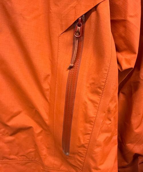 ARC'TERYX（アークテリクス）ARC'TERYX (アークテリクス) ジャケット レッド サイズ:SIZE Mの古着・服飾アイテム