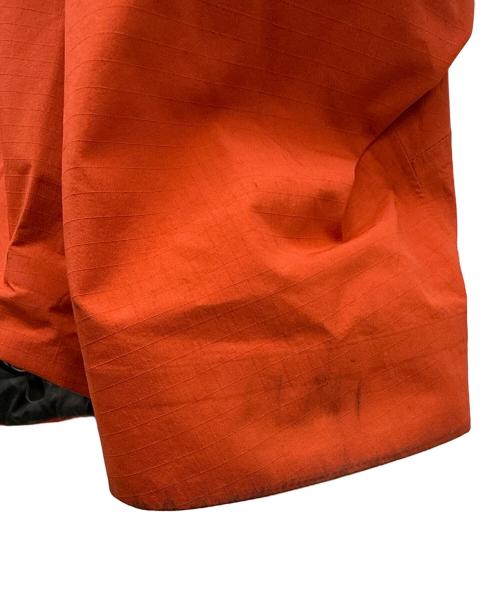 ARC'TERYX（アークテリクス）ARC'TERYX (アークテリクス) ジャケット レッド サイズ:SIZE Mの古着・服飾アイテム