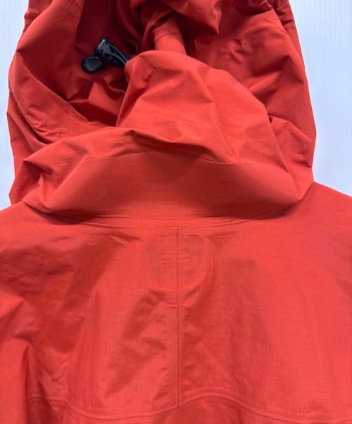 ARC'TERYX（アークテリクス）ARC'TERYX (アークテリクス) ジャケット レッド サイズ:SIZE Mの古着・服飾アイテム