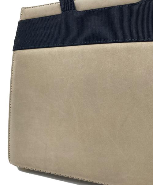 Salvatore Ferragamo（サルヴァトーレ フェラガモ）Salvatore Ferragamo (サルヴァトーレ フェラガモ) 2WAYショルダーバッグ ベージュ×ブラックの古着・服飾アイテム