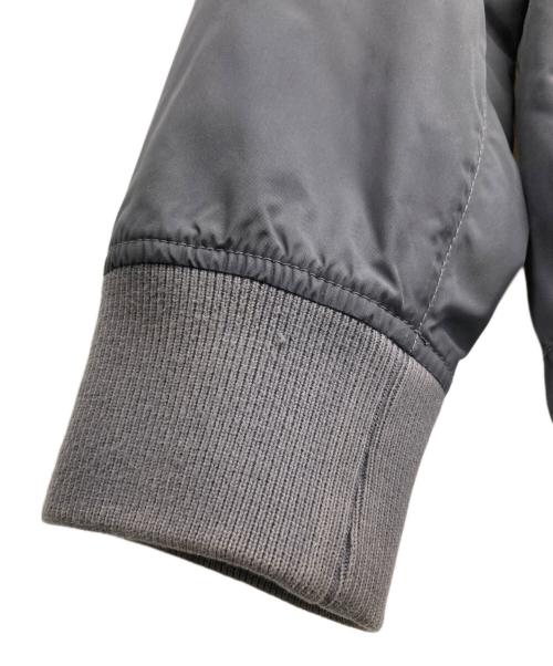 LACOSTE（ラコステ）LACOSTE (ラコステ) MA-1ブルゾン グレー サイズ:US XSの古着・服飾アイテム