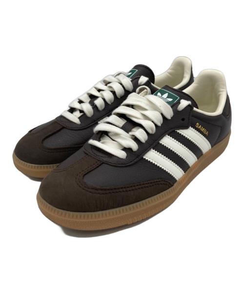 adidas（アディダス）adidas (アディダス) ローカットスニーカー ブラウン×ホワイト サイズ:23.5cmの古着・服飾アイテム