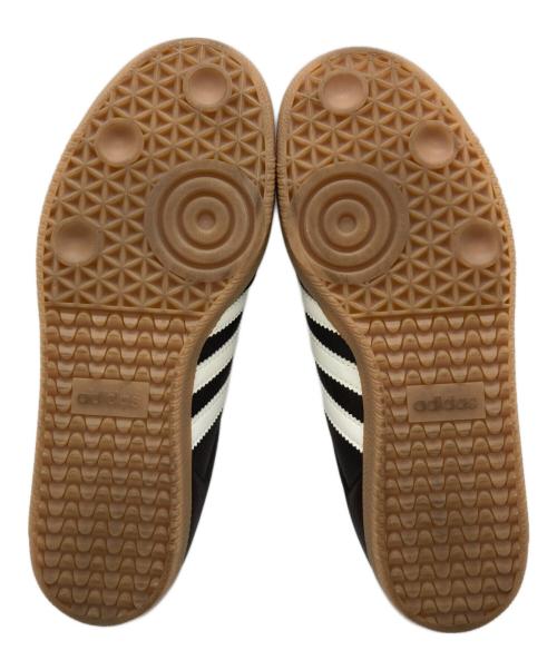 adidas（アディダス）adidas (アディダス) ローカットスニーカー ブラウン×ホワイト サイズ:23.5cmの古着・服飾アイテム