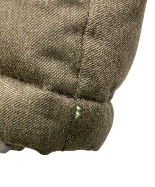 MONCLER（モンクレール）MONCLER (モンクレール) ダウンジャケット カーキの古着・服飾アイテム