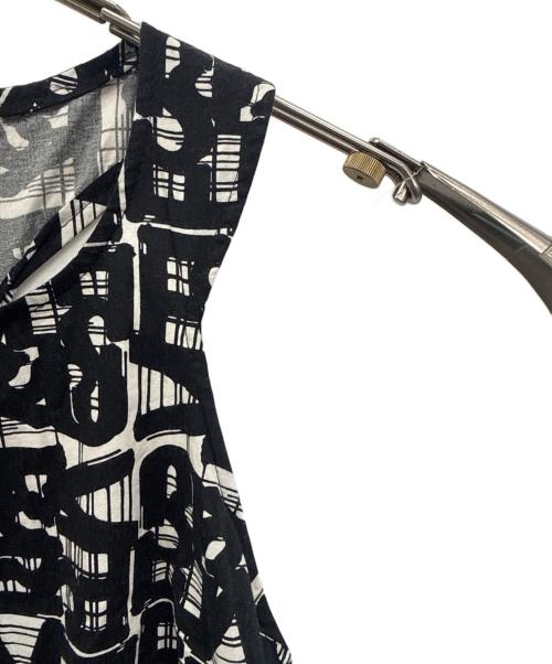 VERSUS VERSACE（ヴェルサス ヴェルサーチェ）VERSUS VERSACE (ヴェルサス ヴェルサーチェ) ノースリーブワンピース ブラック サイズ:Freeの古着・服飾アイテム