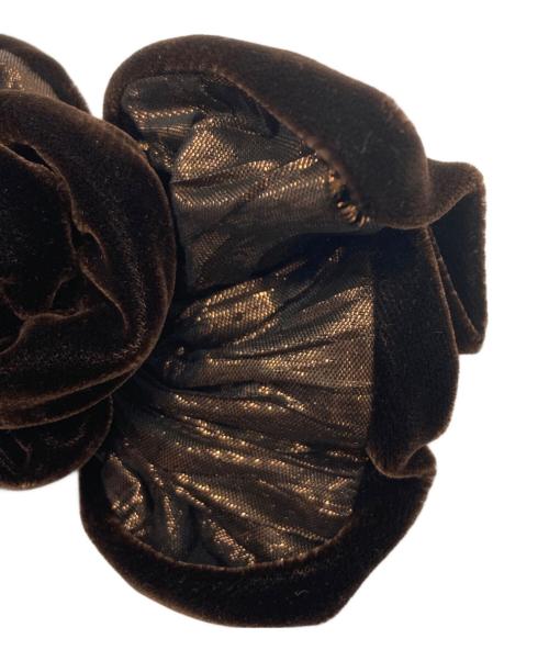 ALEXANDRE de Paris（アレクサンドルドゥパリ）ALEXANDRE de Paris (アレクサンドルドゥパリ) ベロアリボンバレッタ ブラウン×ゴールドの古着・服飾アイテム