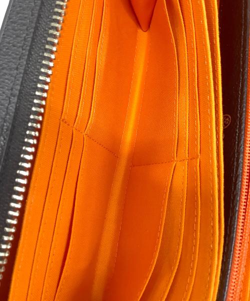 CASTELBAJAC（カステルバジャック）CASTELBAJAC (カステルバジャック) クラッチバッグ ブラック×マルチカラーの古着・服飾アイテム