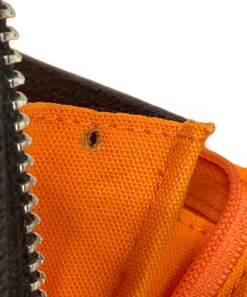 CASTELBAJAC（カステルバジャック）CASTELBAJAC (カステルバジャック) クラッチバッグ ブラック×マルチカラーの古着・服飾アイテム