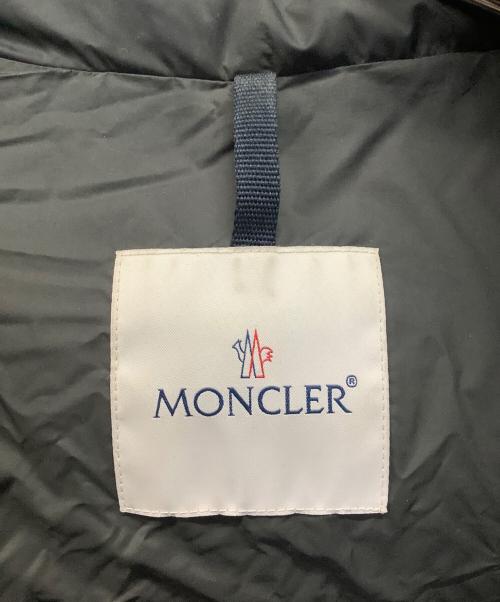 MONCLER（モンクレール）MONCLER (モンクレール) ロングダウンジャケット カーキ サイズ:SIZE 5の古着・服飾アイテム