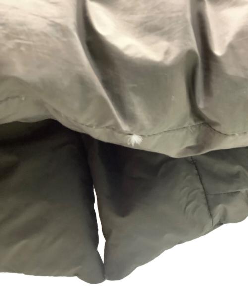 MONCLER（モンクレール）MONCLER (モンクレール) ロングダウンジャケット カーキ サイズ:SIZE 5の古着・服飾アイテム