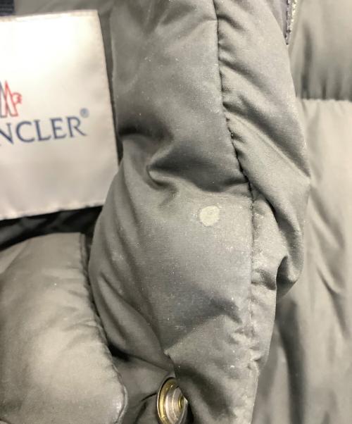 MONCLER（モンクレール）MONCLER (モンクレール) ロングダウンジャケット カーキ サイズ:SIZE 5の古着・服飾アイテム